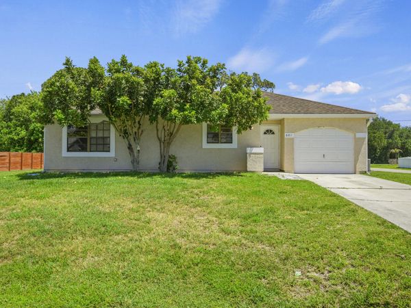 601 SW Ester Avenue, Port St. Lucie, FL 34983