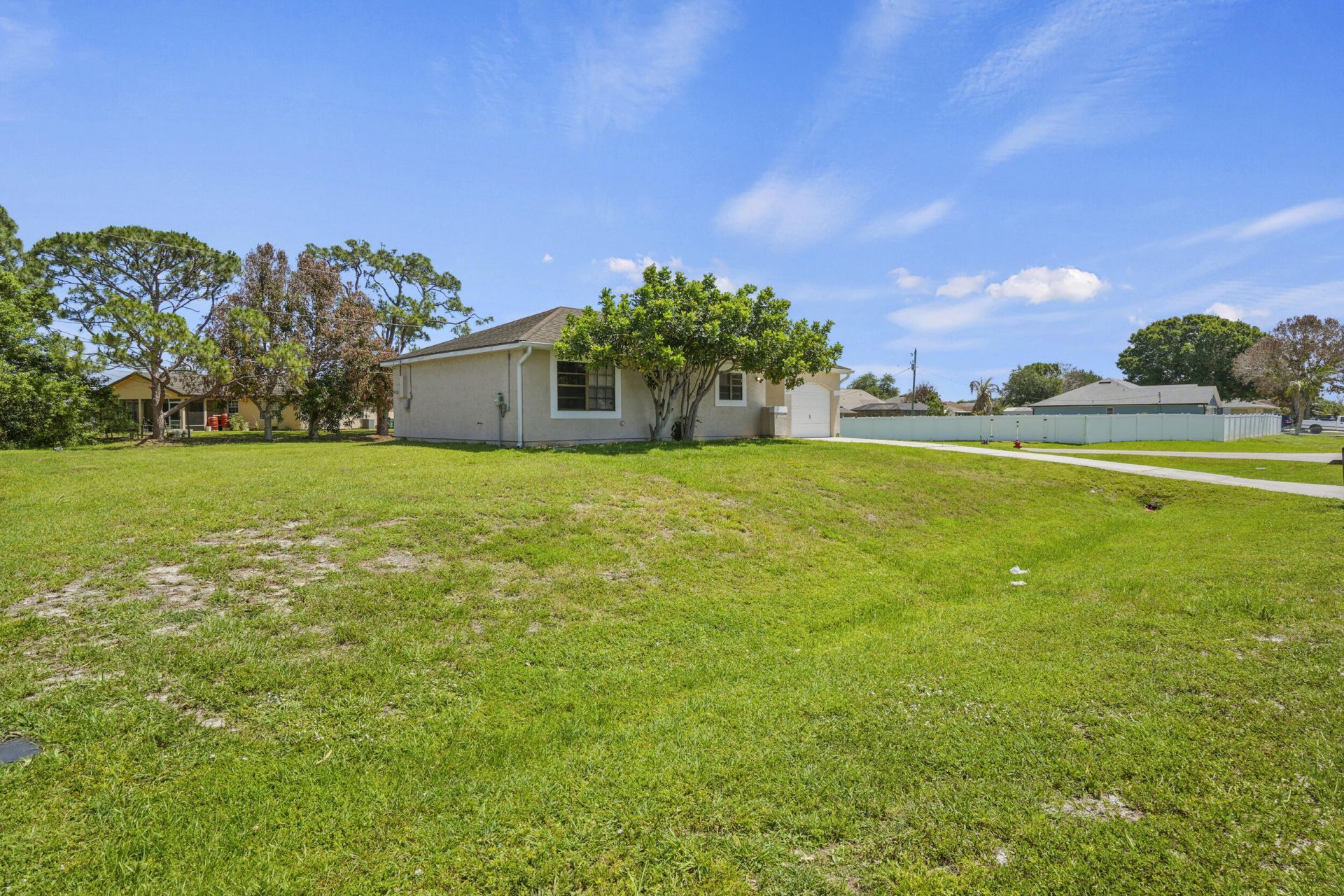 601 SW Ester Avenue, Port Saint Lucie, FL 34983 Photo