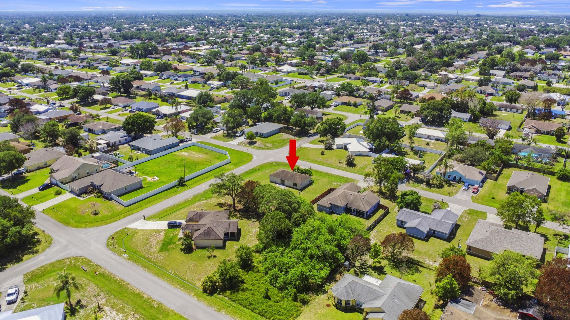 601 SW Ester Avenue, Port Saint Lucie, FL 34983 Photo