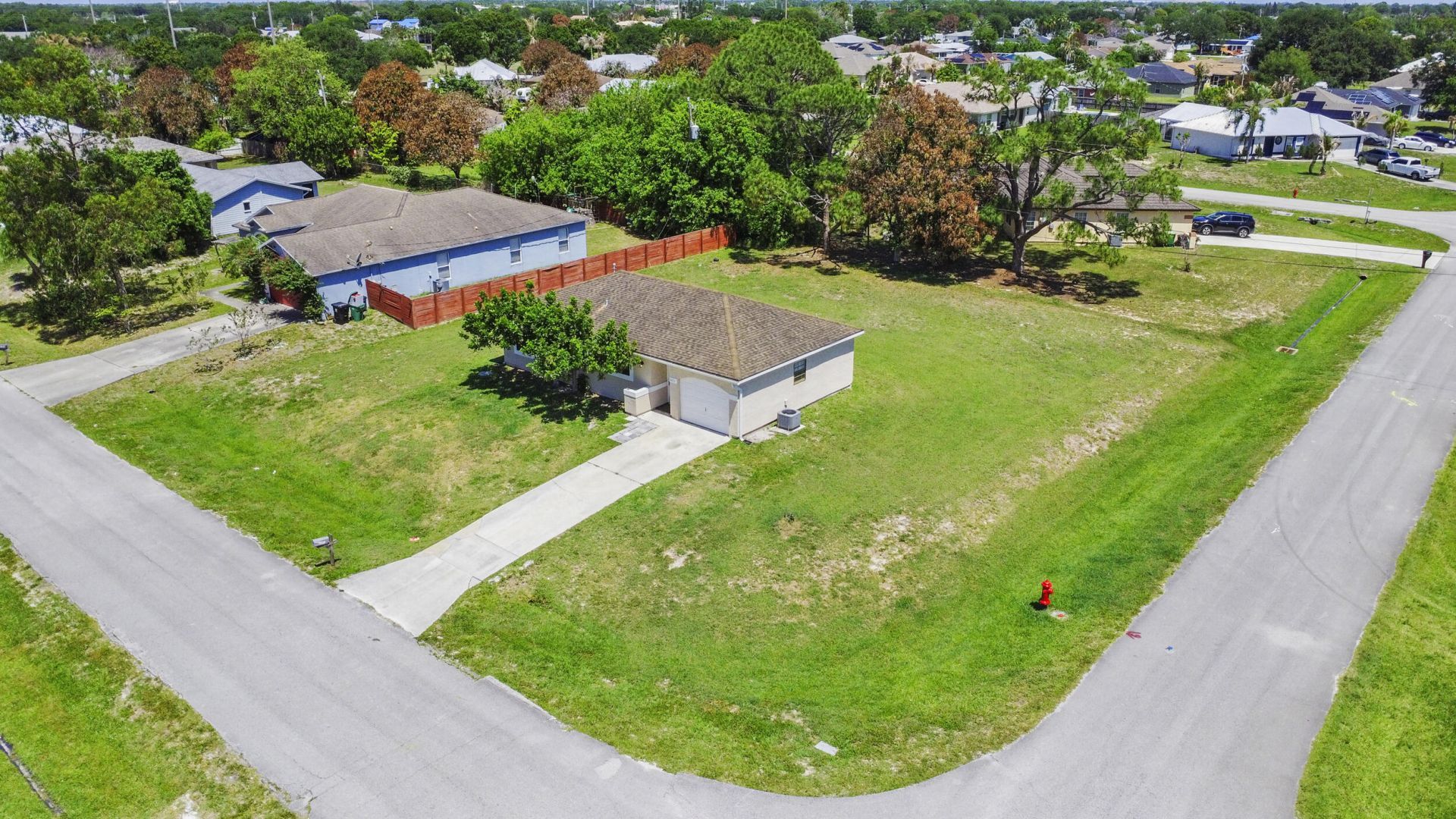 601 SW Ester Avenue, Port Saint Lucie, FL 34983 Photo