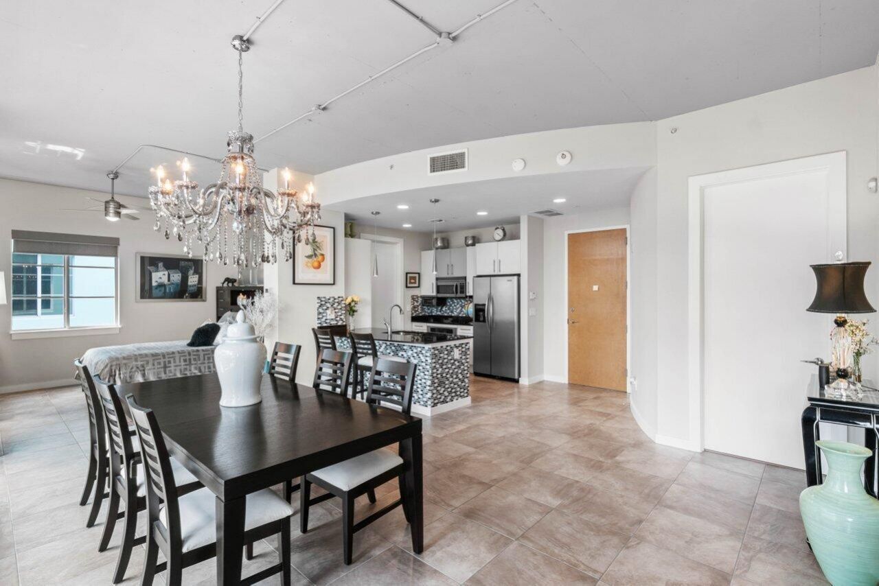 335 SE 6th Avenue, Unit 304, Delray Beach, FL 33483 Photo
