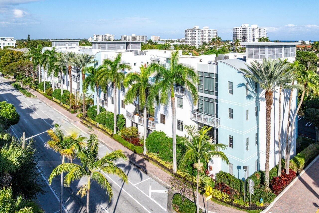 335 SE 6th Avenue, Unit 304, Delray Beach, FL 33483 Photo