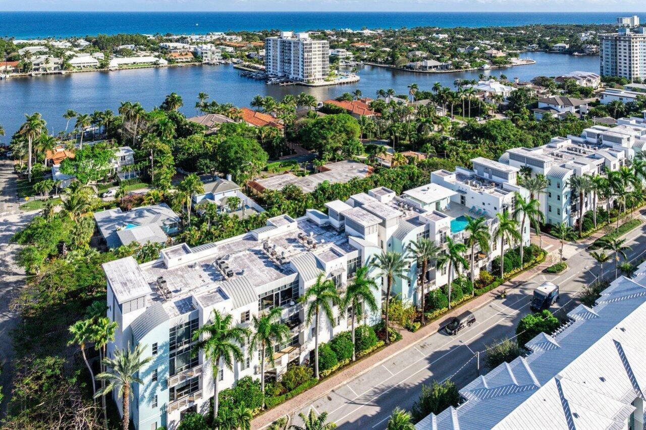 335 SE 6th Avenue, Unit 304, Delray Beach, FL 33483 Photo
