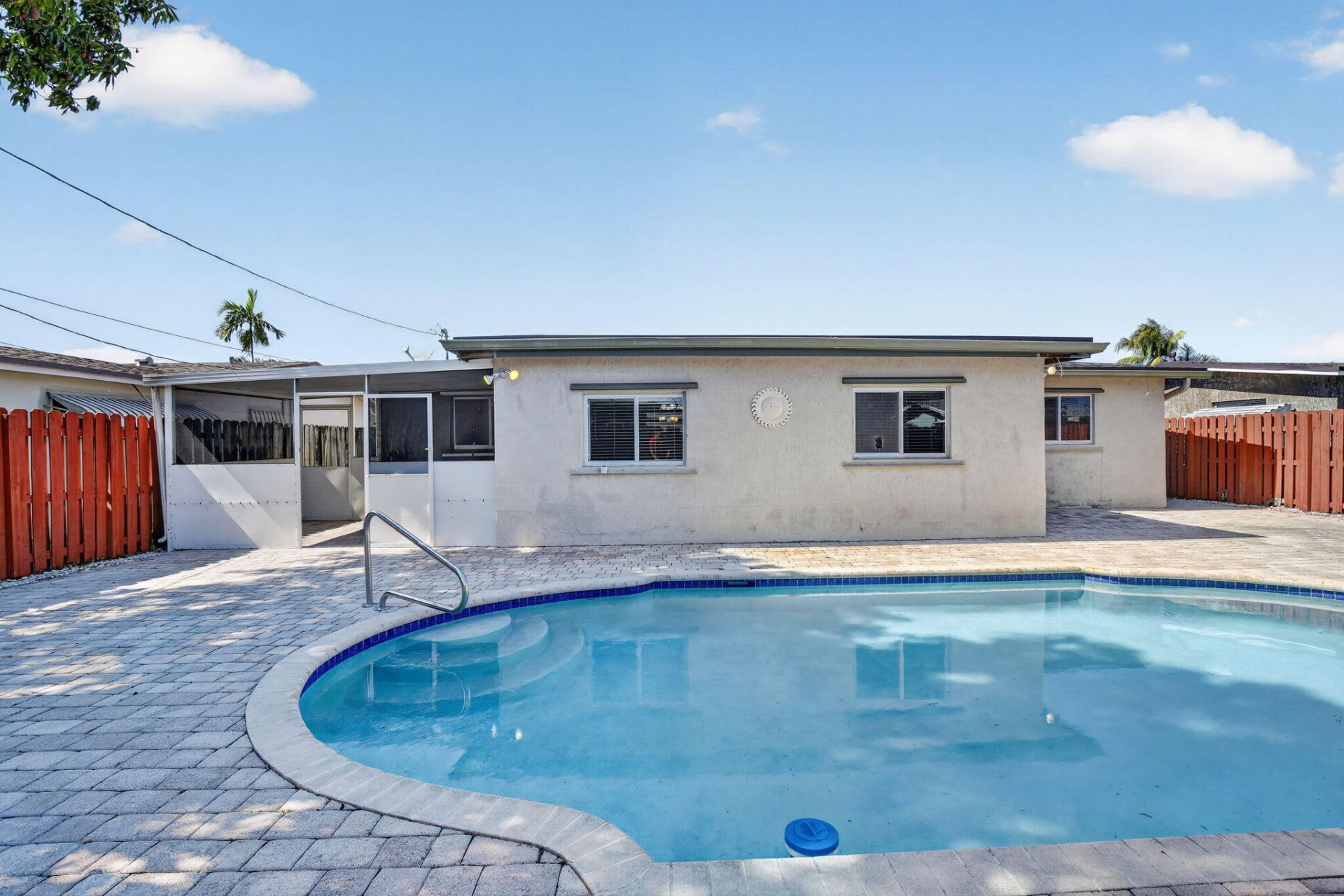 8600 NW 29th Street, Sunrise, FL 33322 Photo