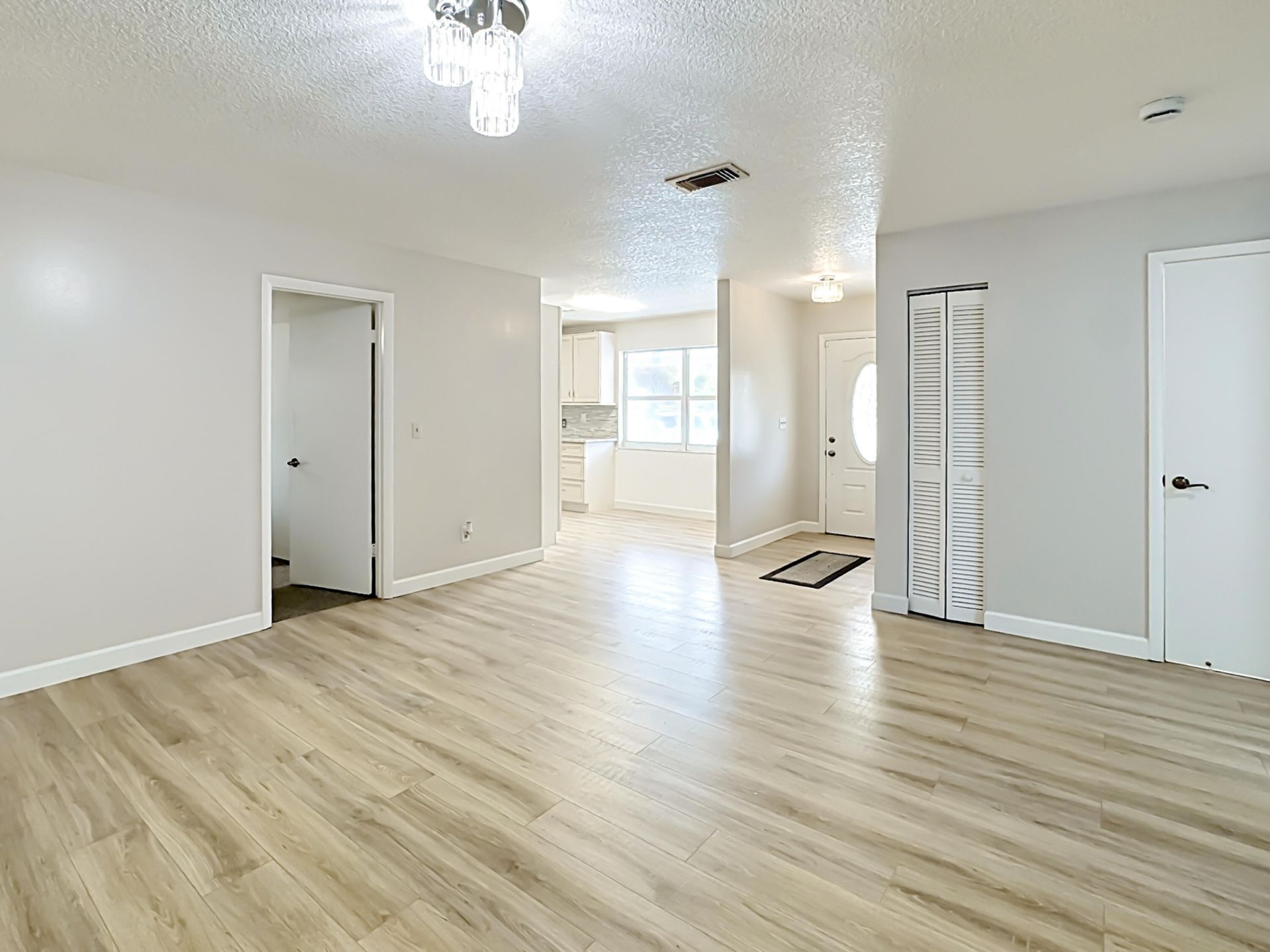 5807 Balsam Drive, Fort Pierce, FL 34982 Photo