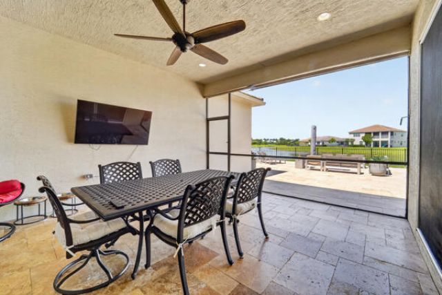 15804 Goldfinch Circle, The Acreage, FL 33470 Photo