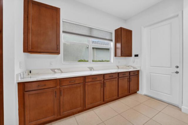 15804 Goldfinch Circle, The Acreage, FL 33470 Photo