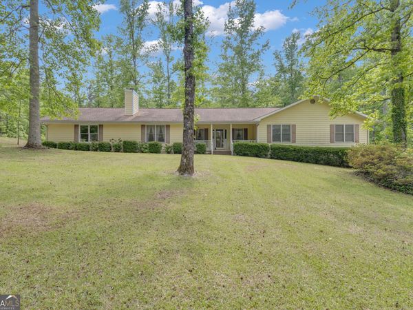 154 Tanglewood Lane, Sharpsburg, GA 30277