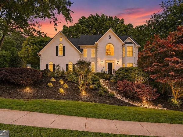 302 Barclay Place, Woodstock, GA 30189