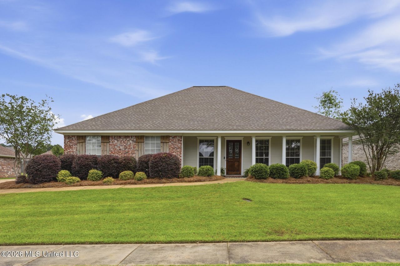 213 Ashton Way, Brandon, MS 39047 Main Photo