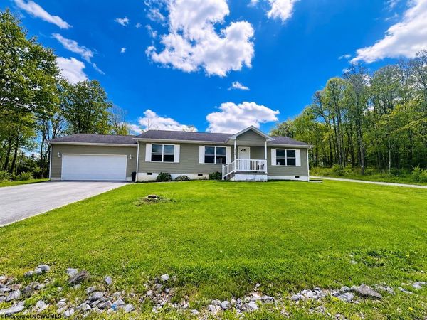476 Kimberly Lane, Kingwood, WV 26537