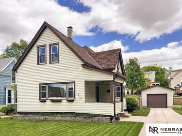613 N 41st Avenue , Omaha, NE 68131