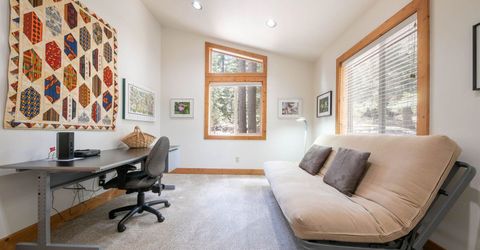 13715 Hansel Avenue, Truckee, CA 96161 Photo