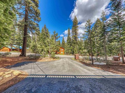 13715 Hansel Avenue, Truckee, CA 96161 Photo