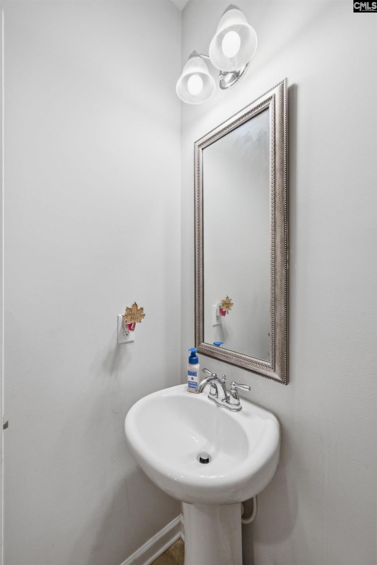 223 Cassique Drive Photo 10