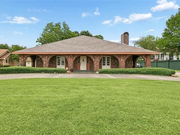 25 MANOR Lane, Waggaman, LA 70094