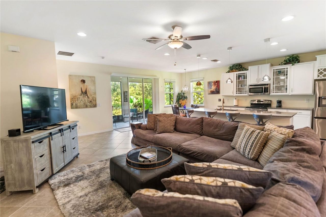 6228 35th Court E, Bradenton, FL 34203 Photo