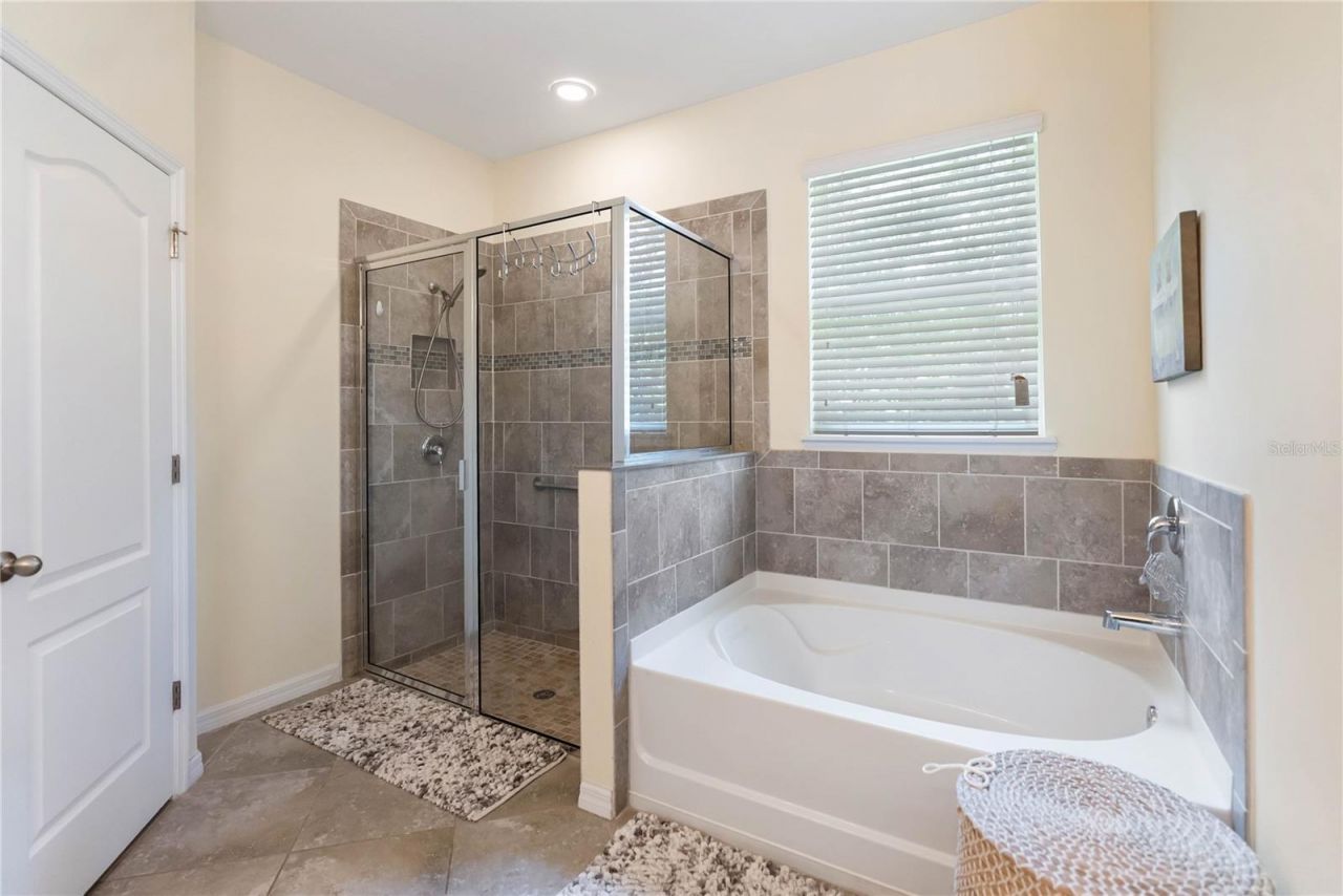6228 35th Court E, Bradenton, FL 34203 Photo