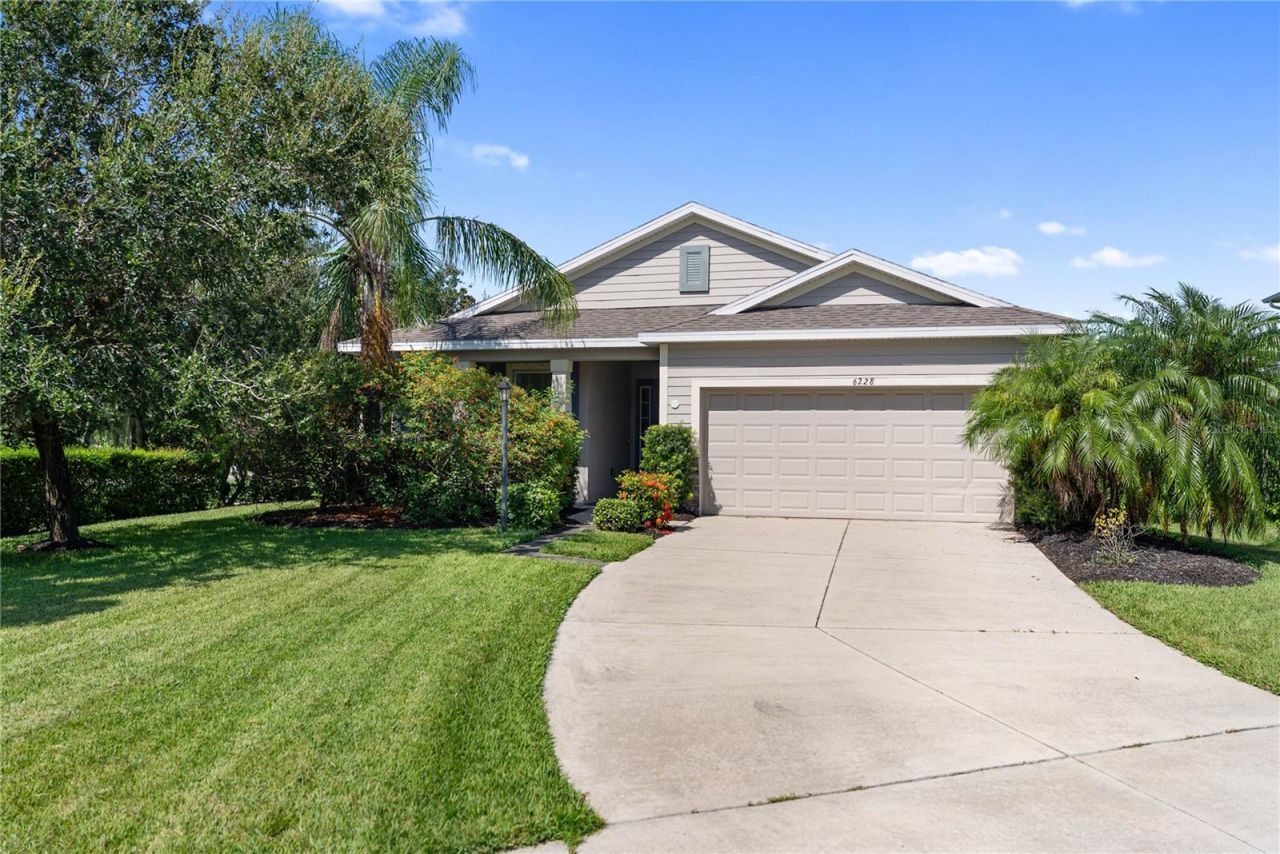 6228 35th Court E, Bradenton, FL 34203 Photo