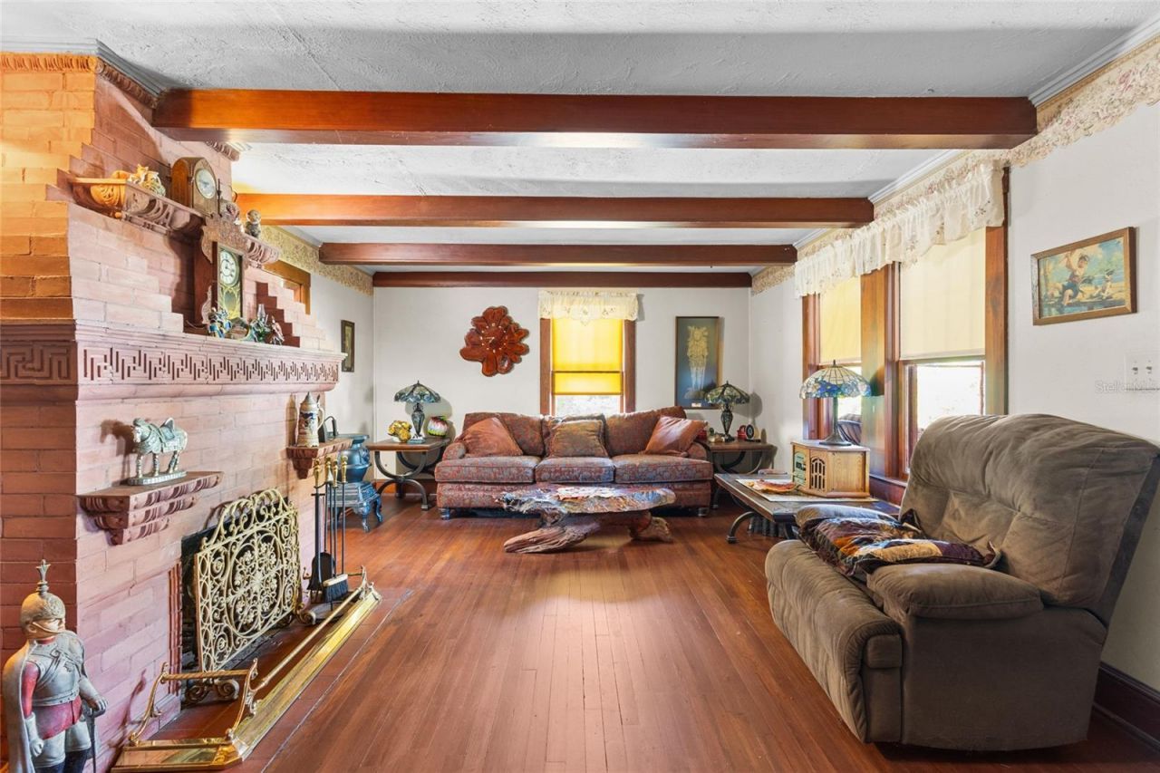 117 Tucker Avenue, Sarasota, FL 34232 Photo