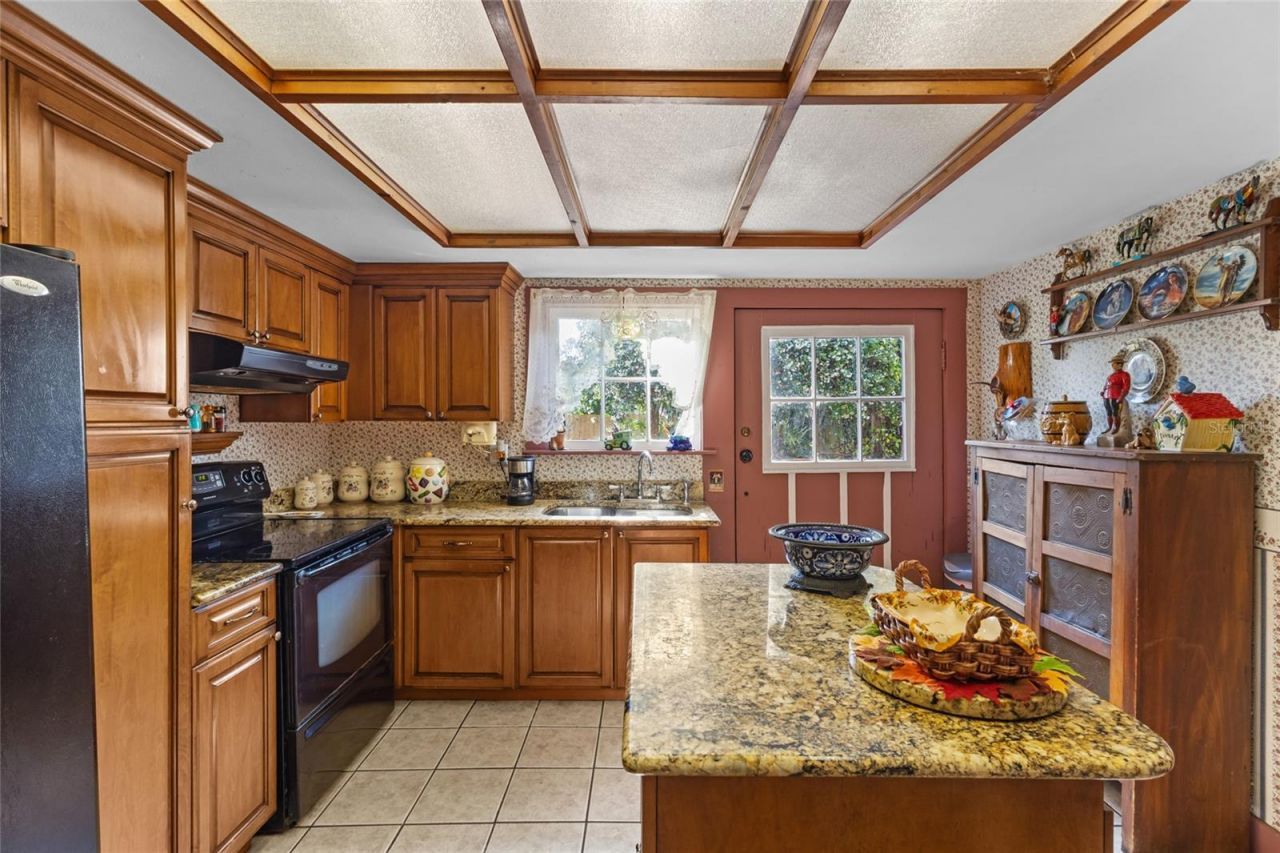 117 Tucker Avenue, Sarasota, FL 34232 Photo
