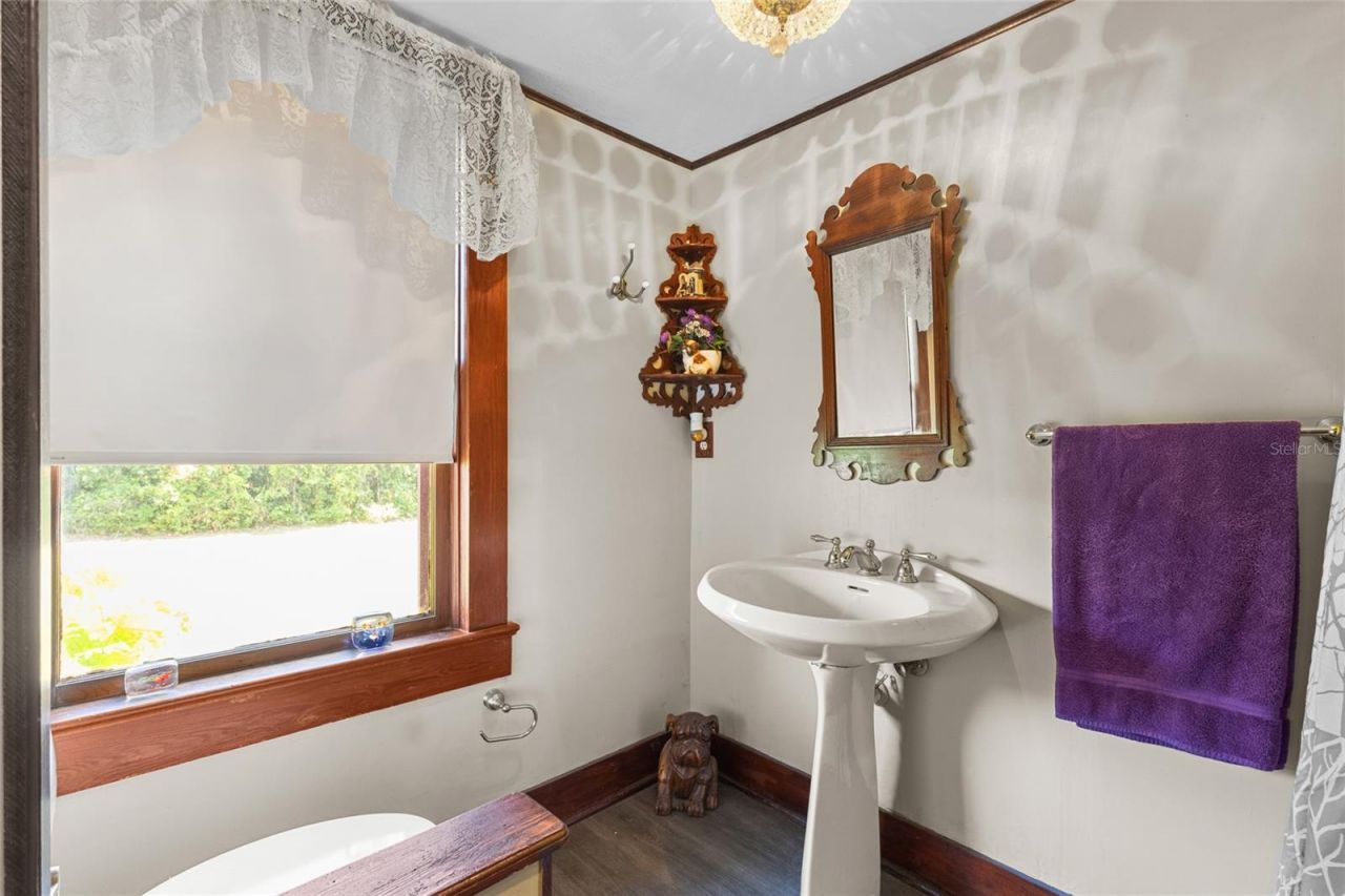 117 Tucker Avenue, Sarasota, FL 34232 Photo