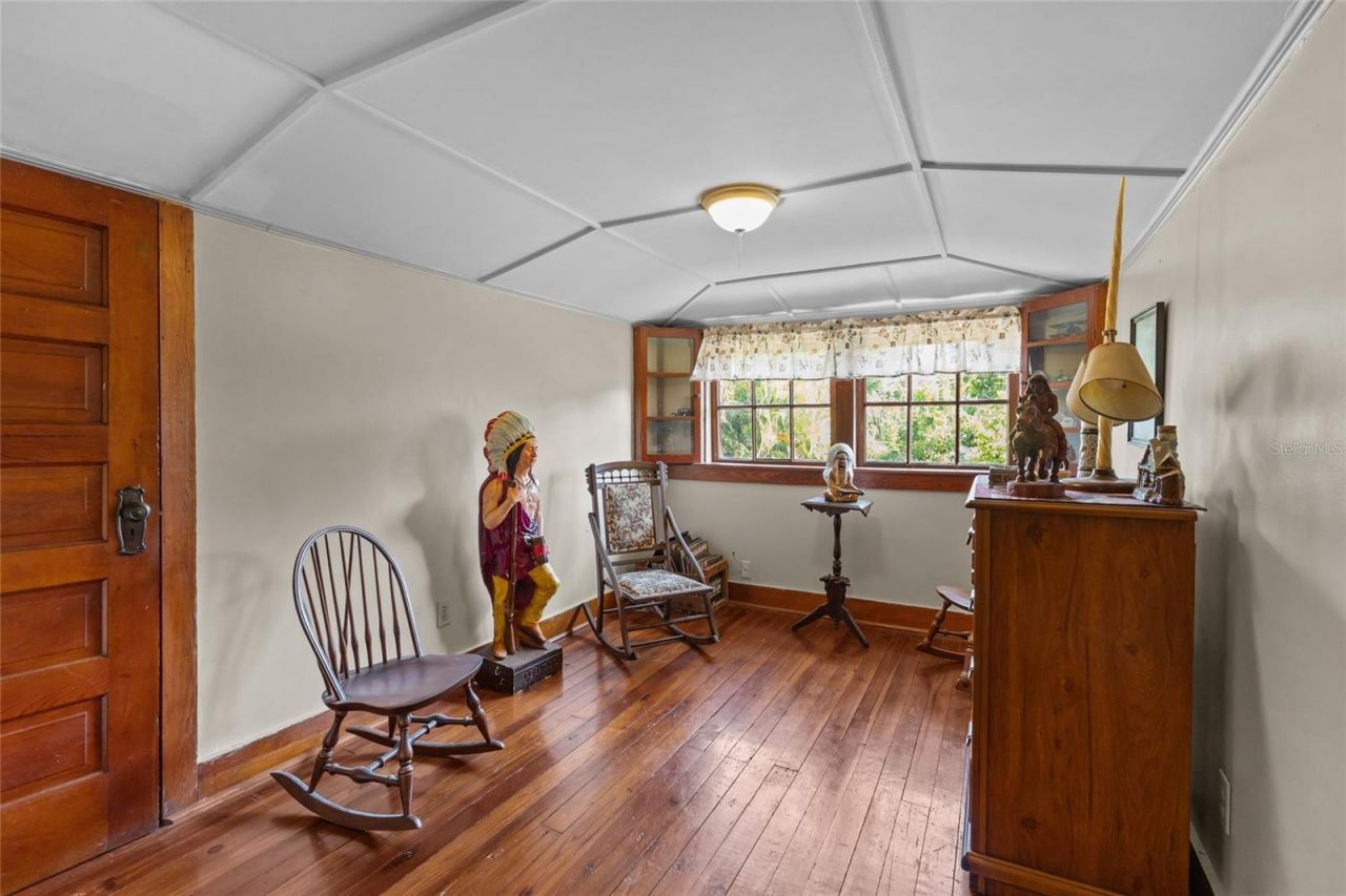 117 Tucker Avenue, Sarasota, FL 34232 Photo