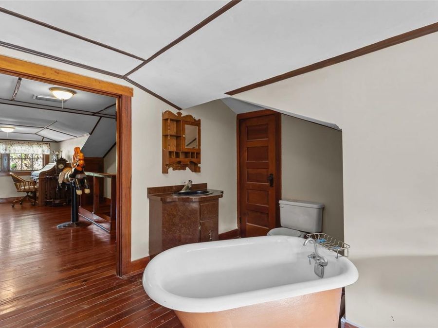 Property Image 35
