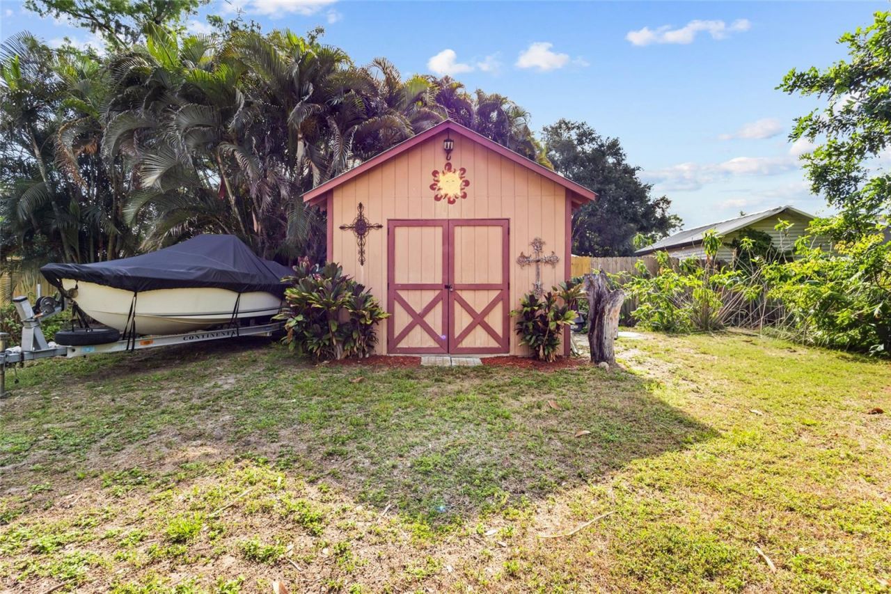 117 Tucker Avenue, Sarasota, FL 34232 Photo