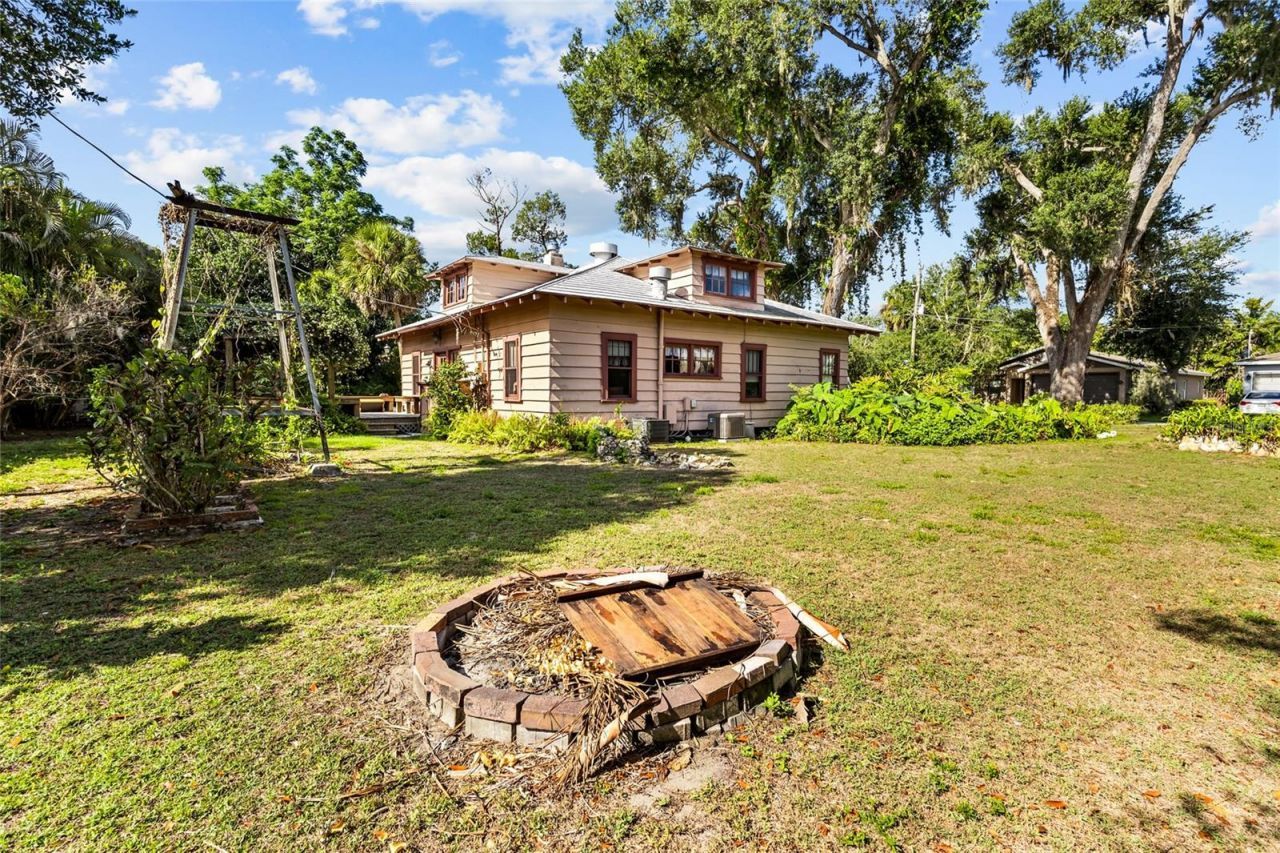 117 Tucker Avenue, Sarasota, FL 34232 Photo