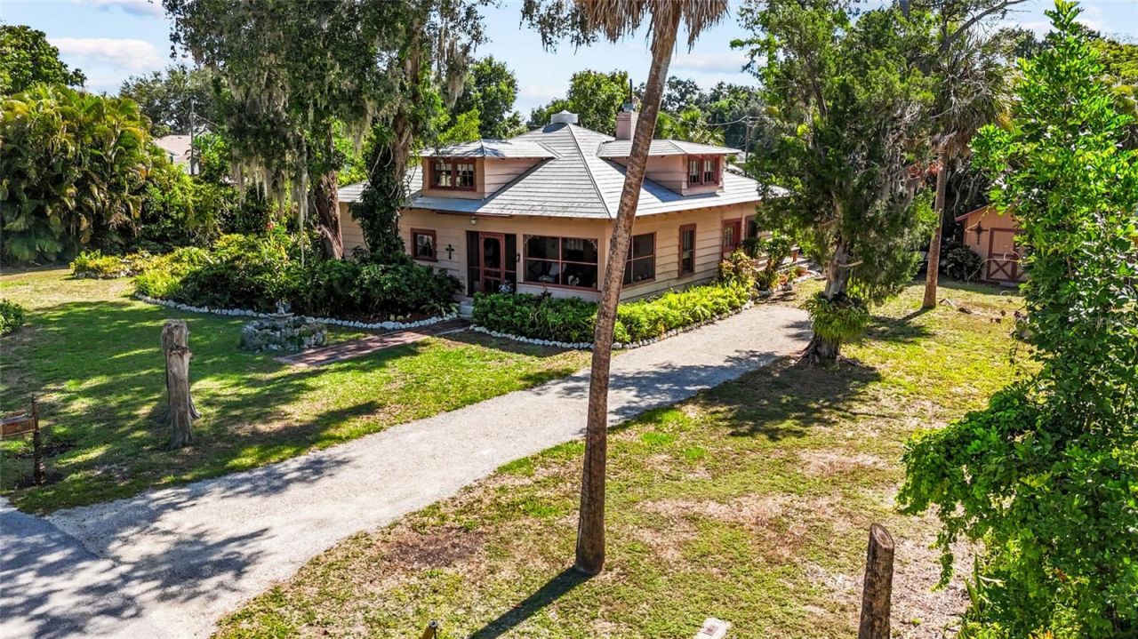 117 Tucker Avenue, Sarasota, FL 34232 Photo