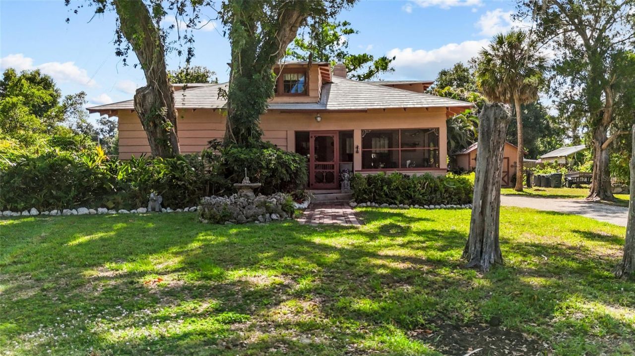 117 Tucker Avenue, Sarasota, FL 34232 Photo