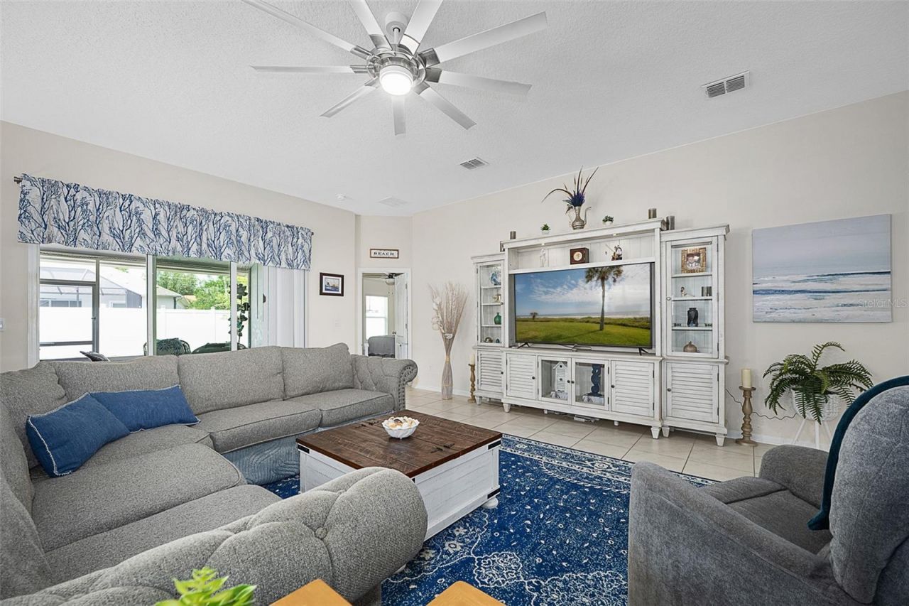 10 Raleigh Drive , Palm Coast, FL 32164 Photo