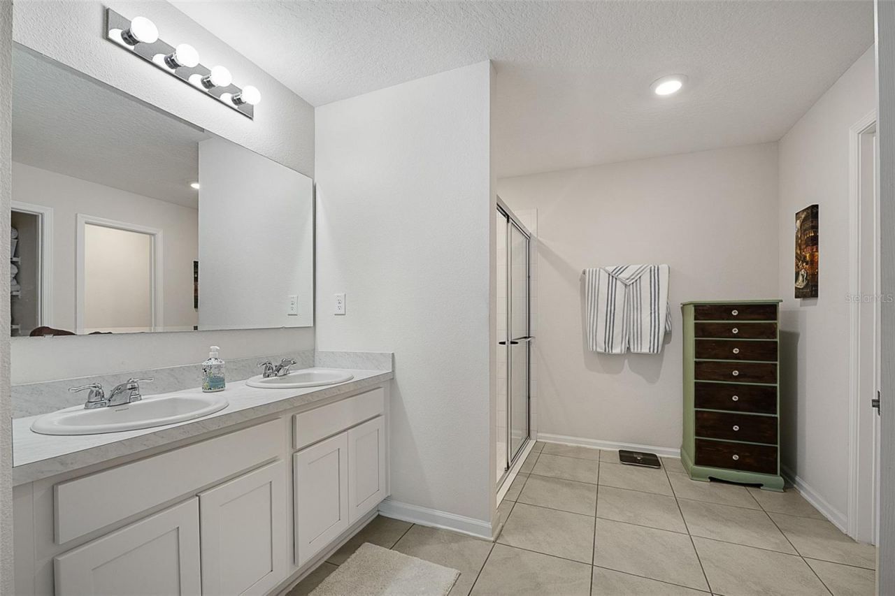 10 Raleigh Drive , Palm Coast, FL 32164 Photo