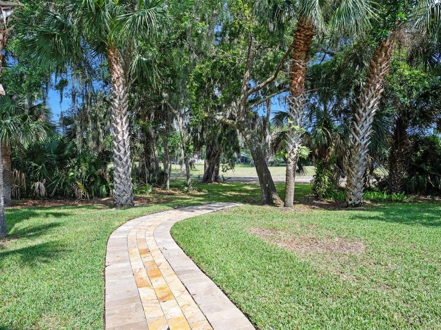 Property Image 79
