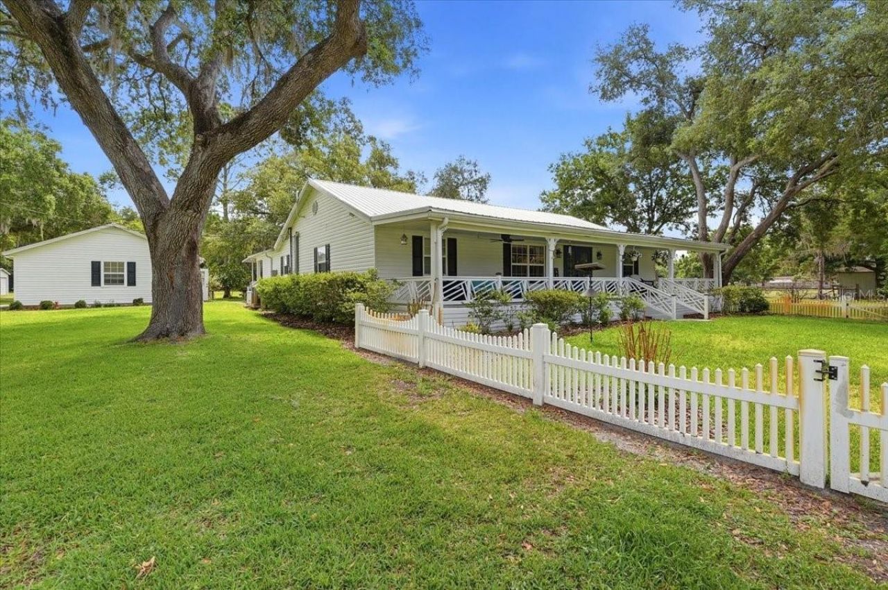 2910 Fritzke Road, Dover, FL 33527 Photo