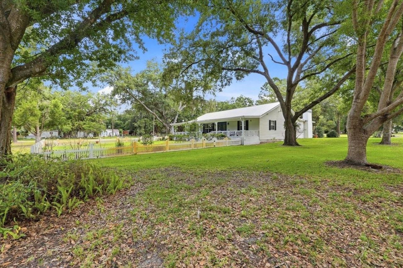 2910 Fritzke Road, Dover, FL 33527 Photo