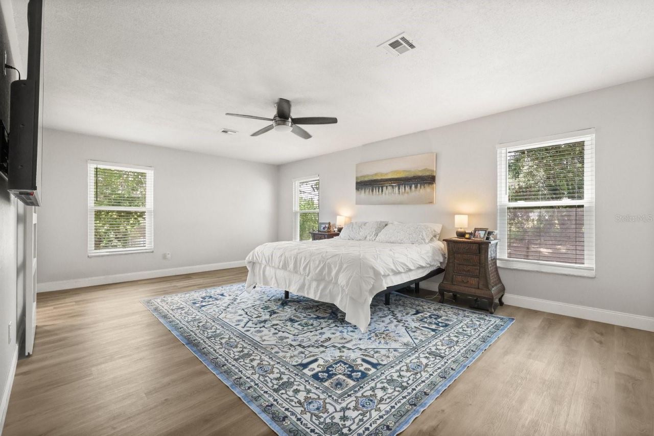 37153 County Road 452 , Grand Island, FL 32735 Photo