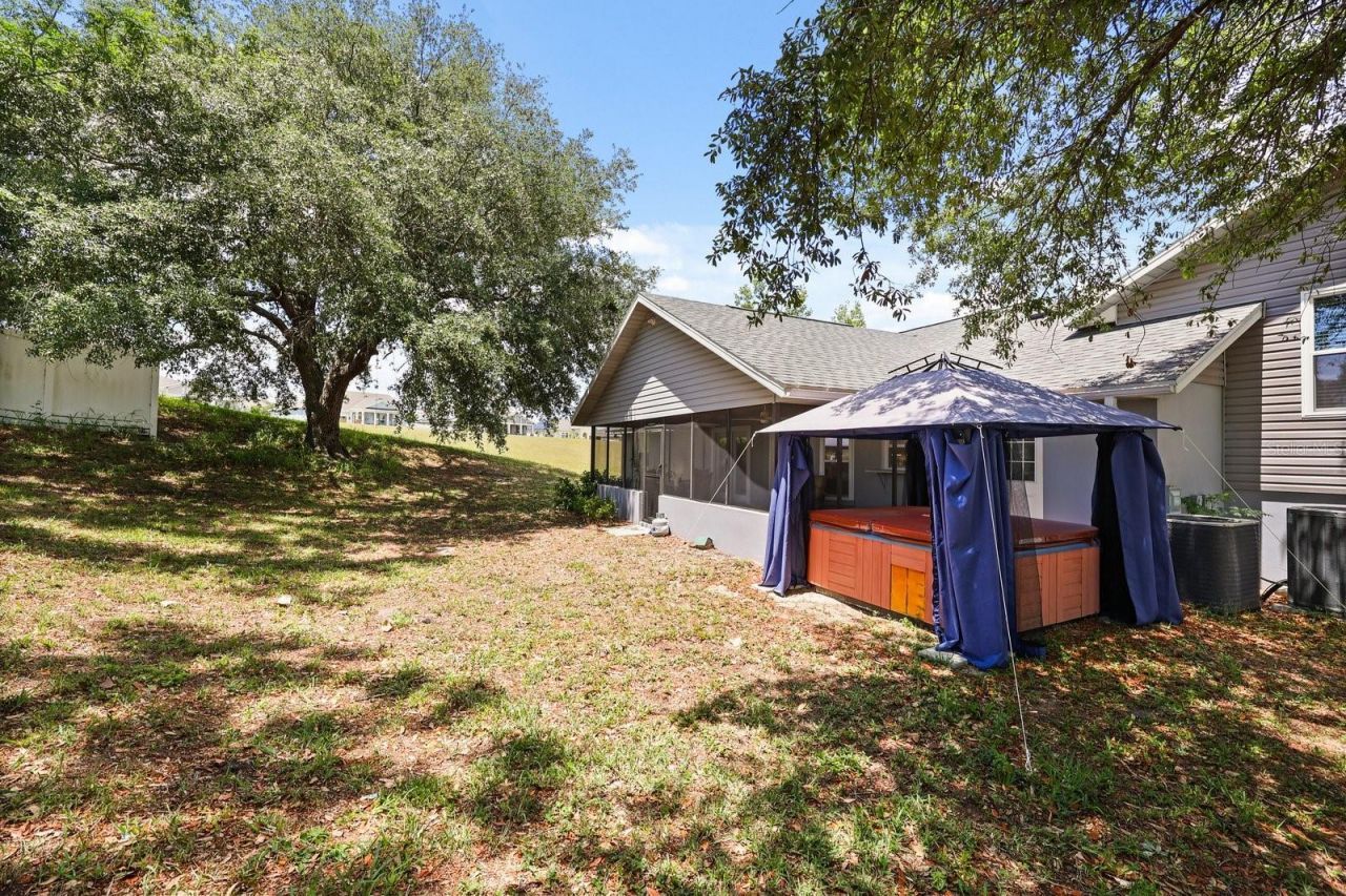 37153 County Road 452 , Grand Island, FL 32735 Photo