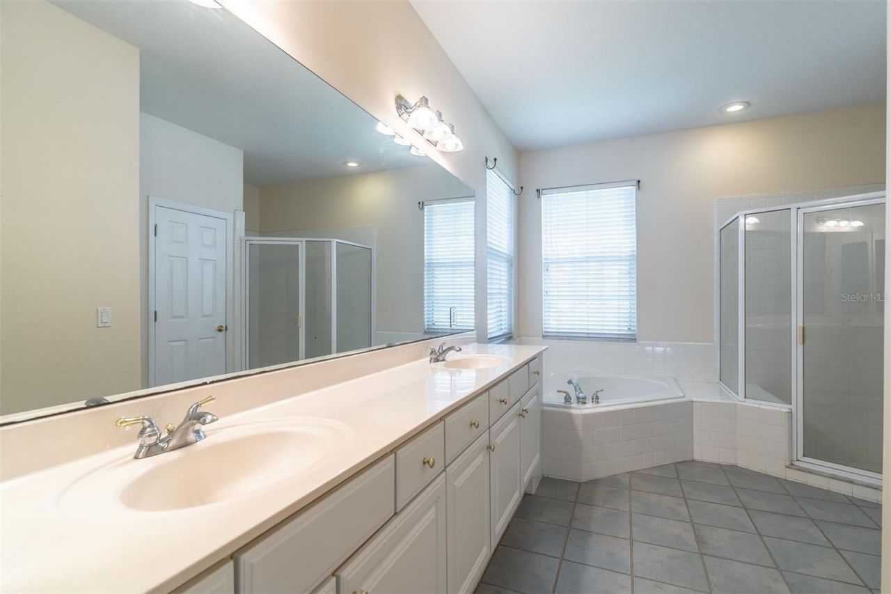 4554 Shanewood Court, Orlando, FL 32837 Photo