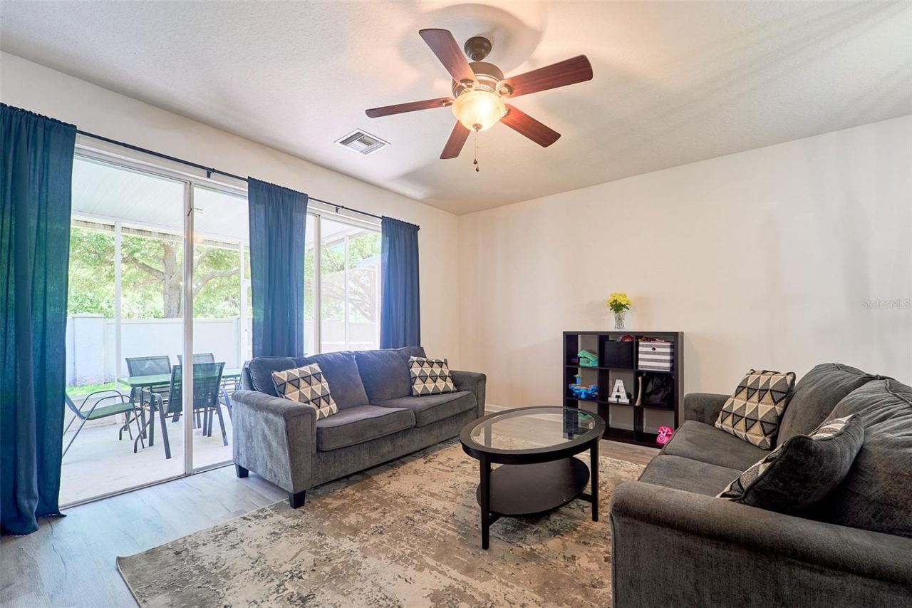 5014 Pond Ridge Road , Riverview, FL 33578 Photo