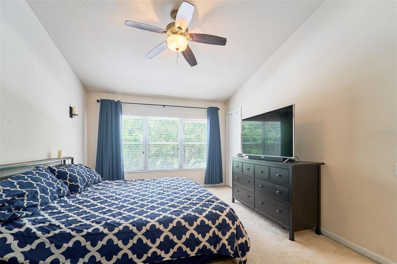 5014 Pond Ridge Road , Riverview, FL 33578 Photo