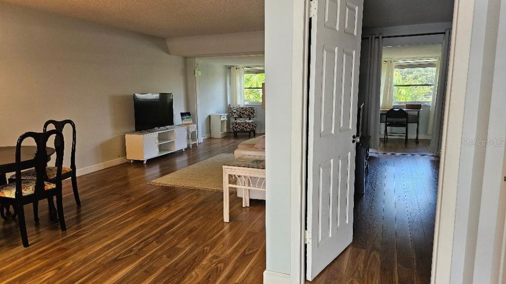 9950 47th Avenue N, Unit 303, Saint Petersburg, FL 33708 Photo