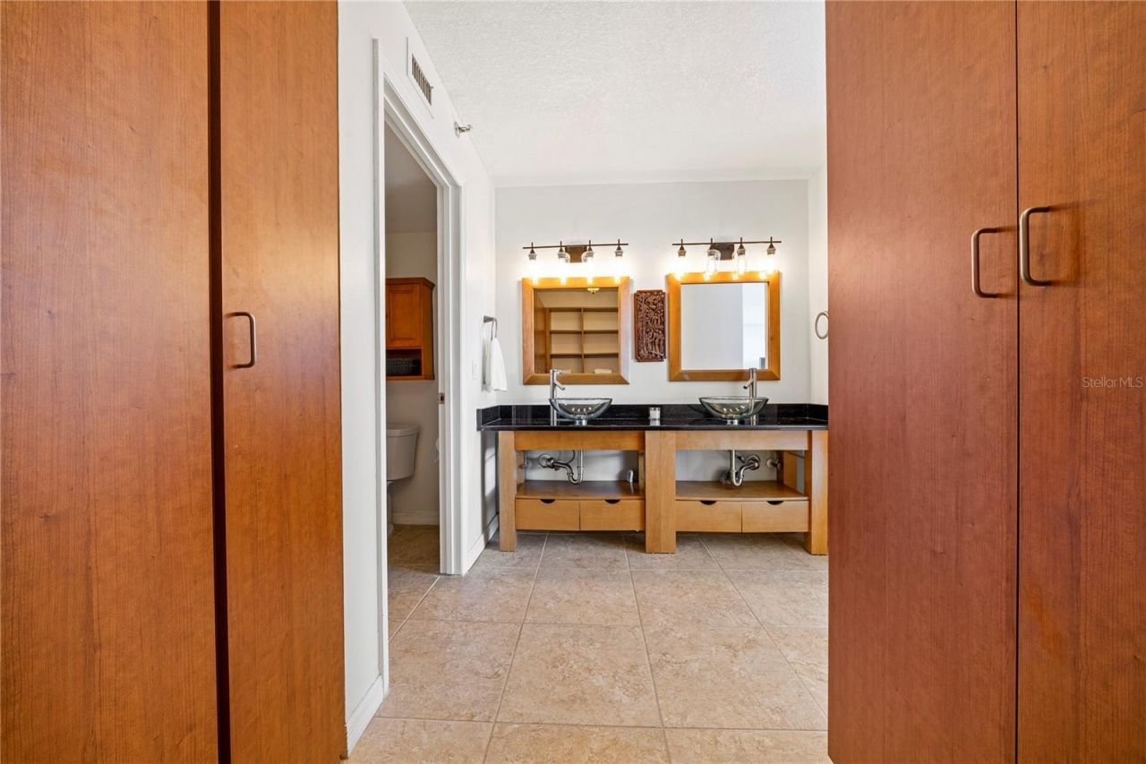 6294 Bahia Del Mar Circle , Unit 904, Saint Petersburg, FL 33715 Photo