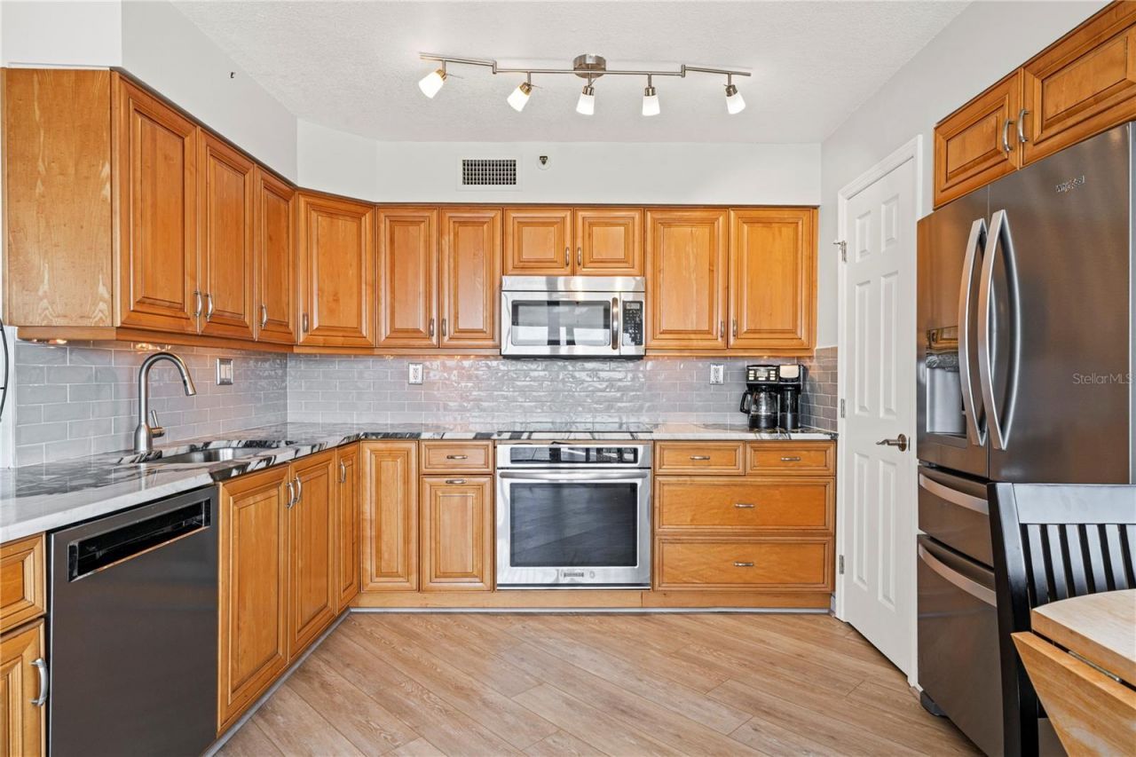 6294 Bahia Del Mar Circle , Unit 904, Saint Petersburg, FL 33715 Photo