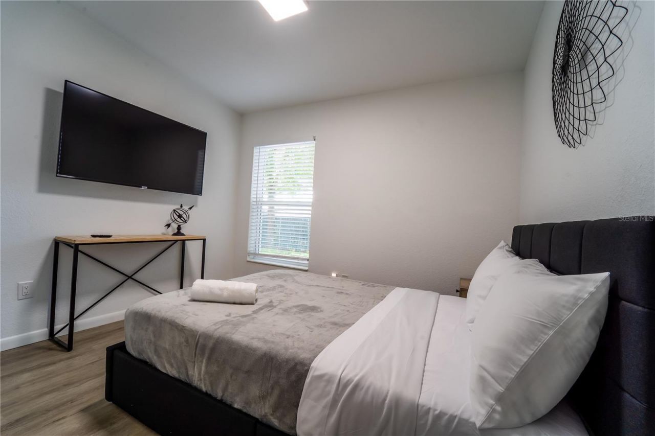 39352 County Road 54, Zephyrhills, FL 33542 Photo