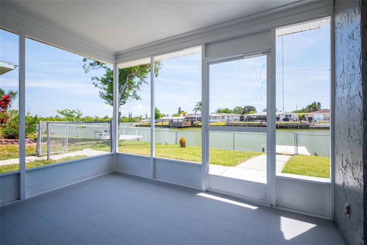 3132 Jackson Drive , Holiday, FL 34691 Photo