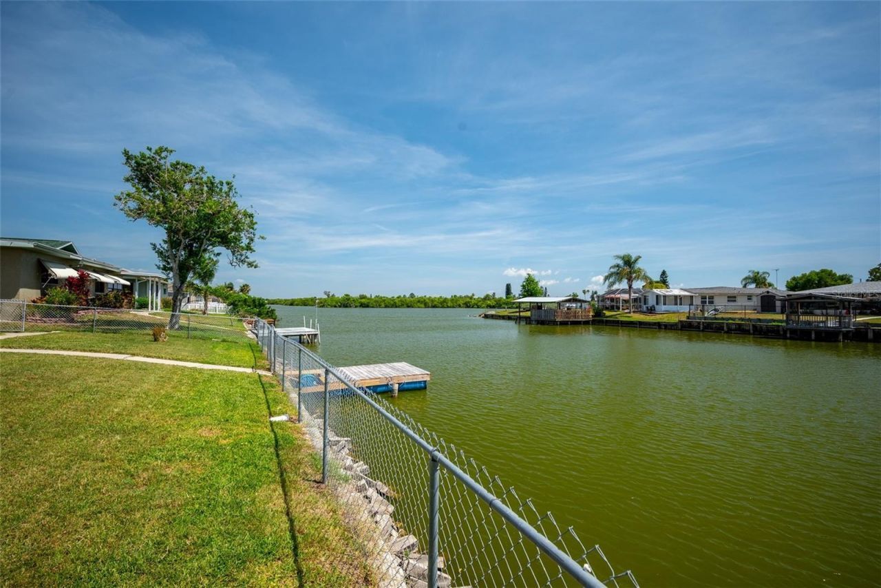 3132 Jackson Drive , Holiday, FL 34691 Photo