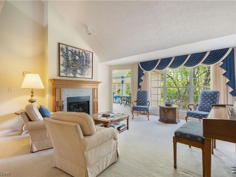 1702 Southpointe Circle NE, Canton, OH 44714 Photo 8