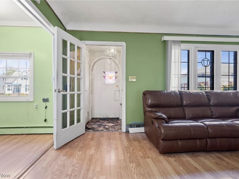 7411 Wooster, Parma, OH 44129 Photo 4
